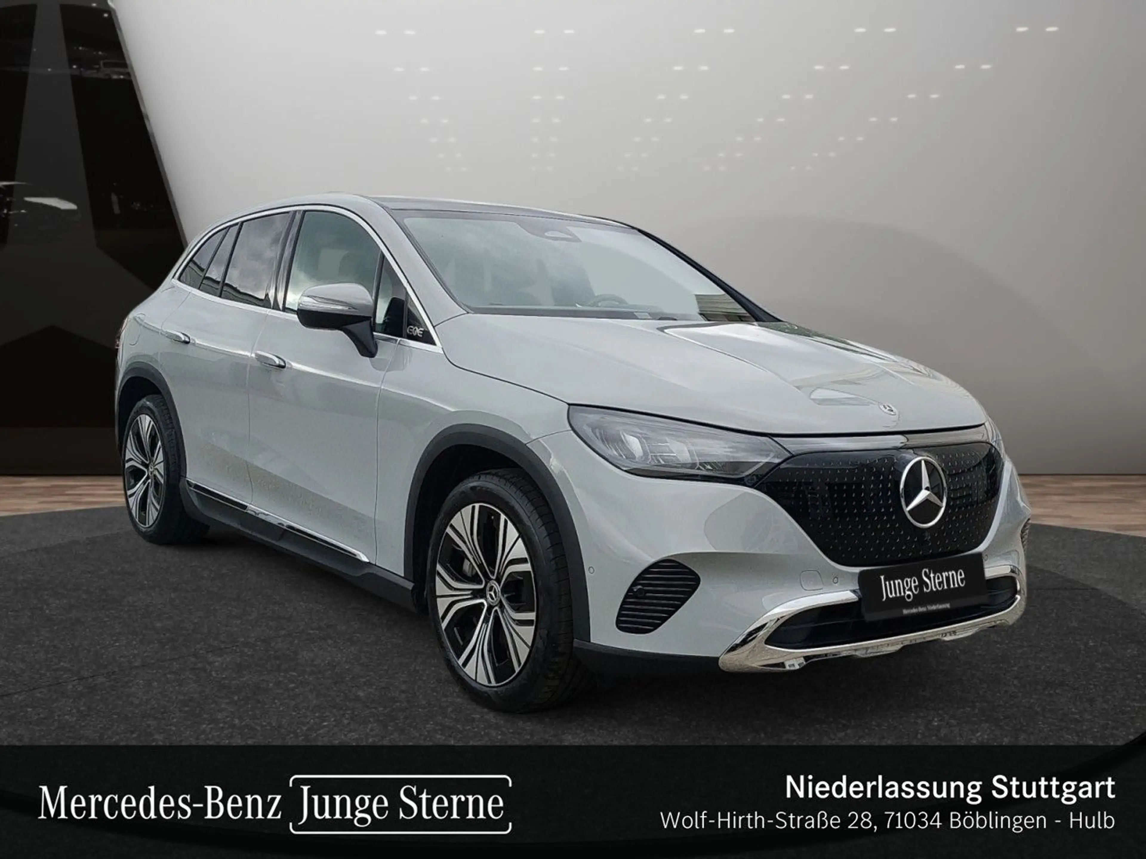 Mercedes-Benz EQE SUV EQE 300 AVANTG+PANO+AHK+LED+KAMERA+TOTW+KEYLESS — photo 5