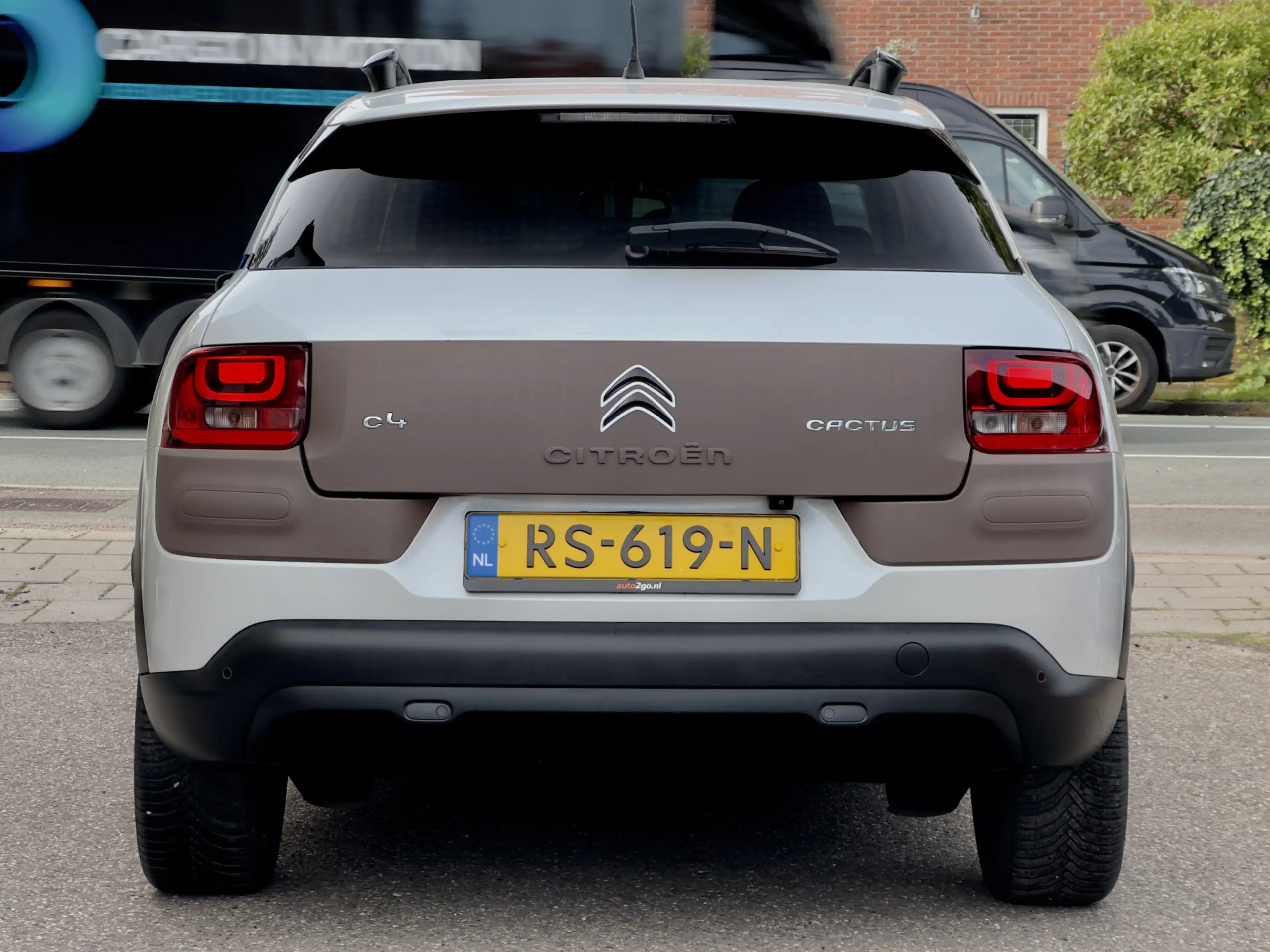 Citroen C4 Cactus 1.2 AUT5 SHINE NAVI CAMERA PARK-ASSIST AIRCO LED L — photo 8