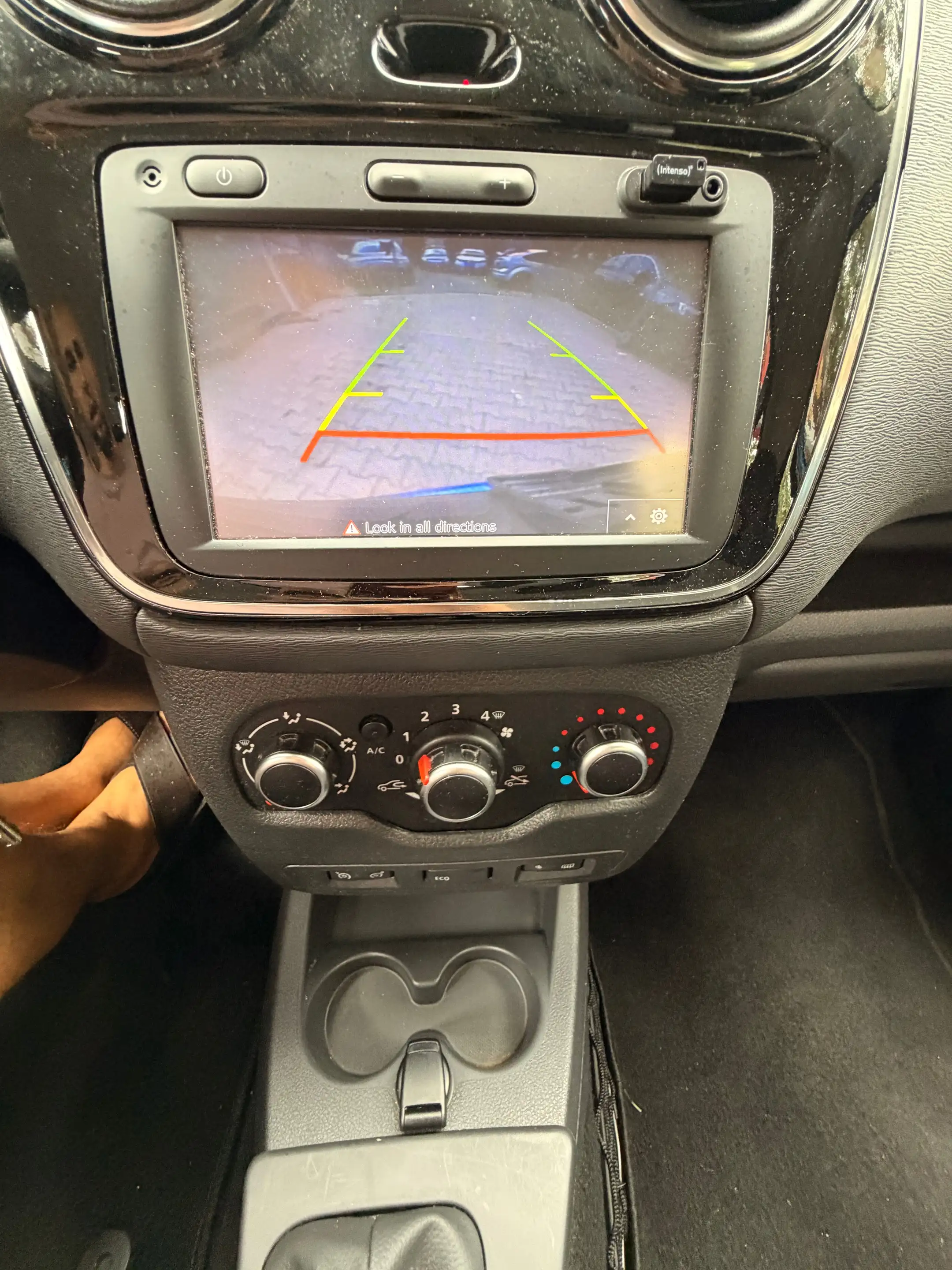 Dacia Lodgy Stepway/Navi/Cam/1-Hand — photo 12