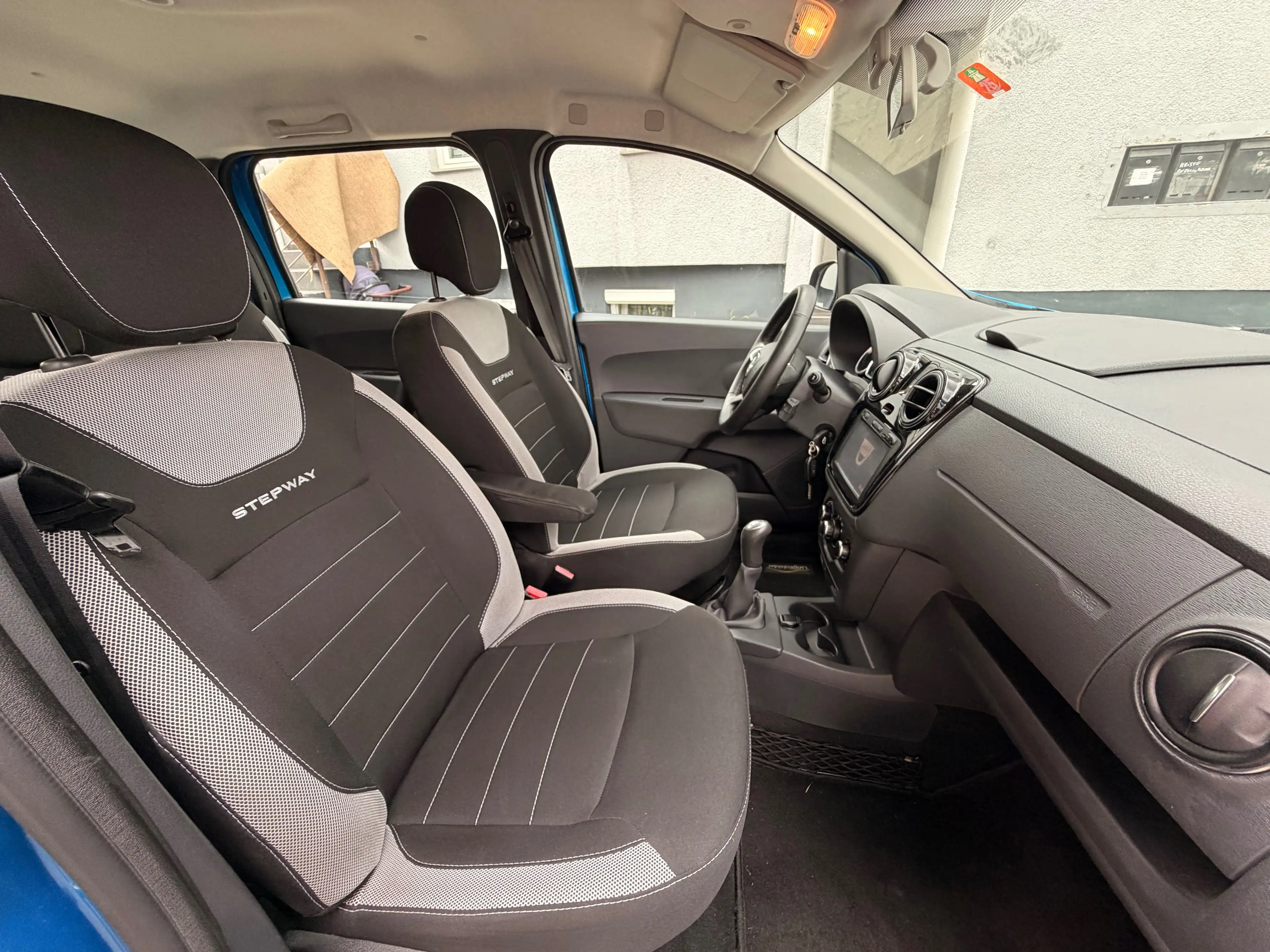 Dacia Lodgy Stepway/Navi/Cam/1-Hand — photo 10