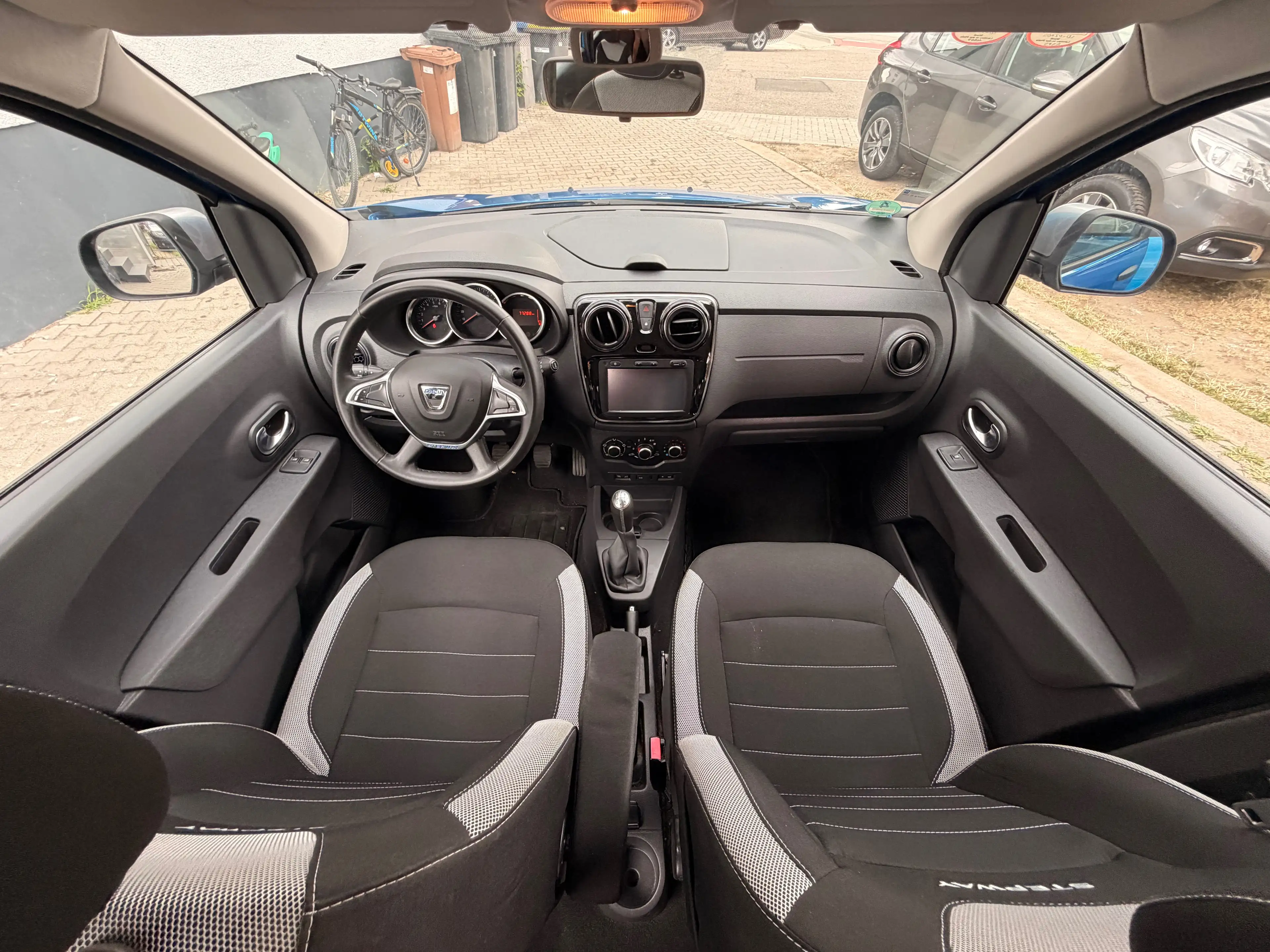 Dacia Lodgy Stepway/Navi/Cam/1-Hand — photo 9