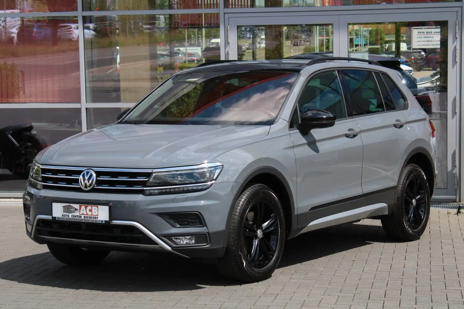 Volkswagen Tiguan 2.0 TDI 4-M DSG OFFROAD ACC AHK Digital Grigio - 2