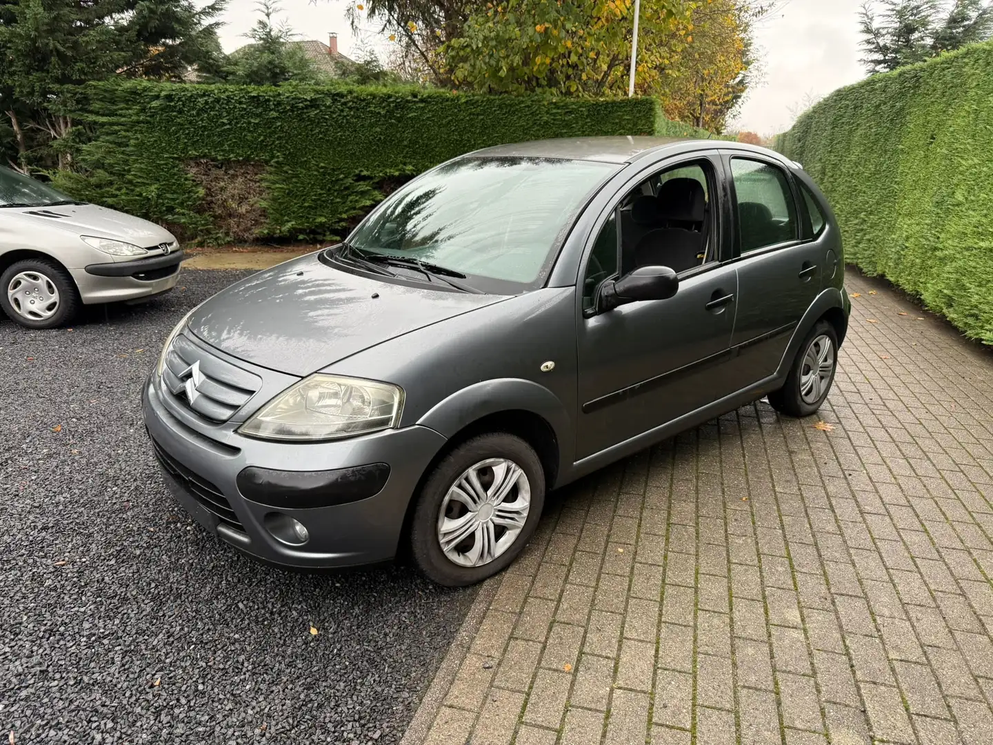 Citroen C3 C3 1.1i Furio Gris - 2