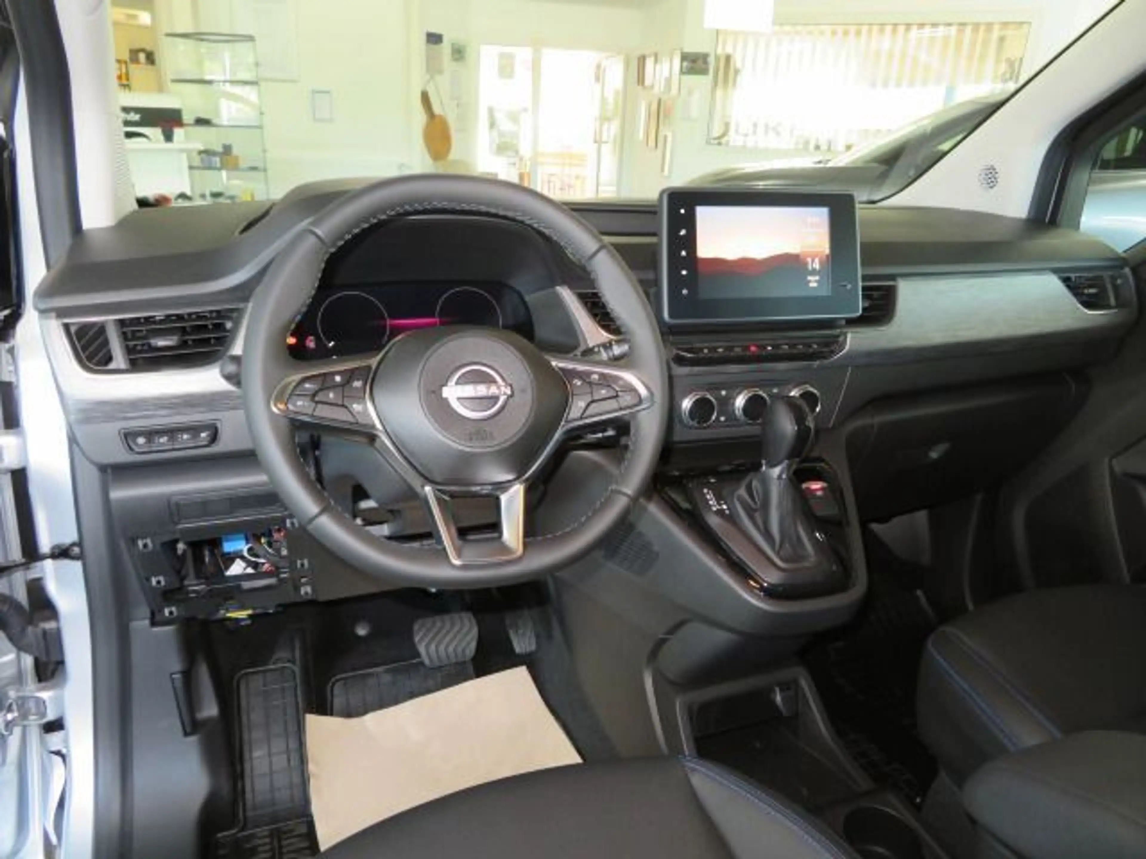 Nissan Townstar Kombi L1 Tekna,Automatik,Metallik u.v.m — photo 11