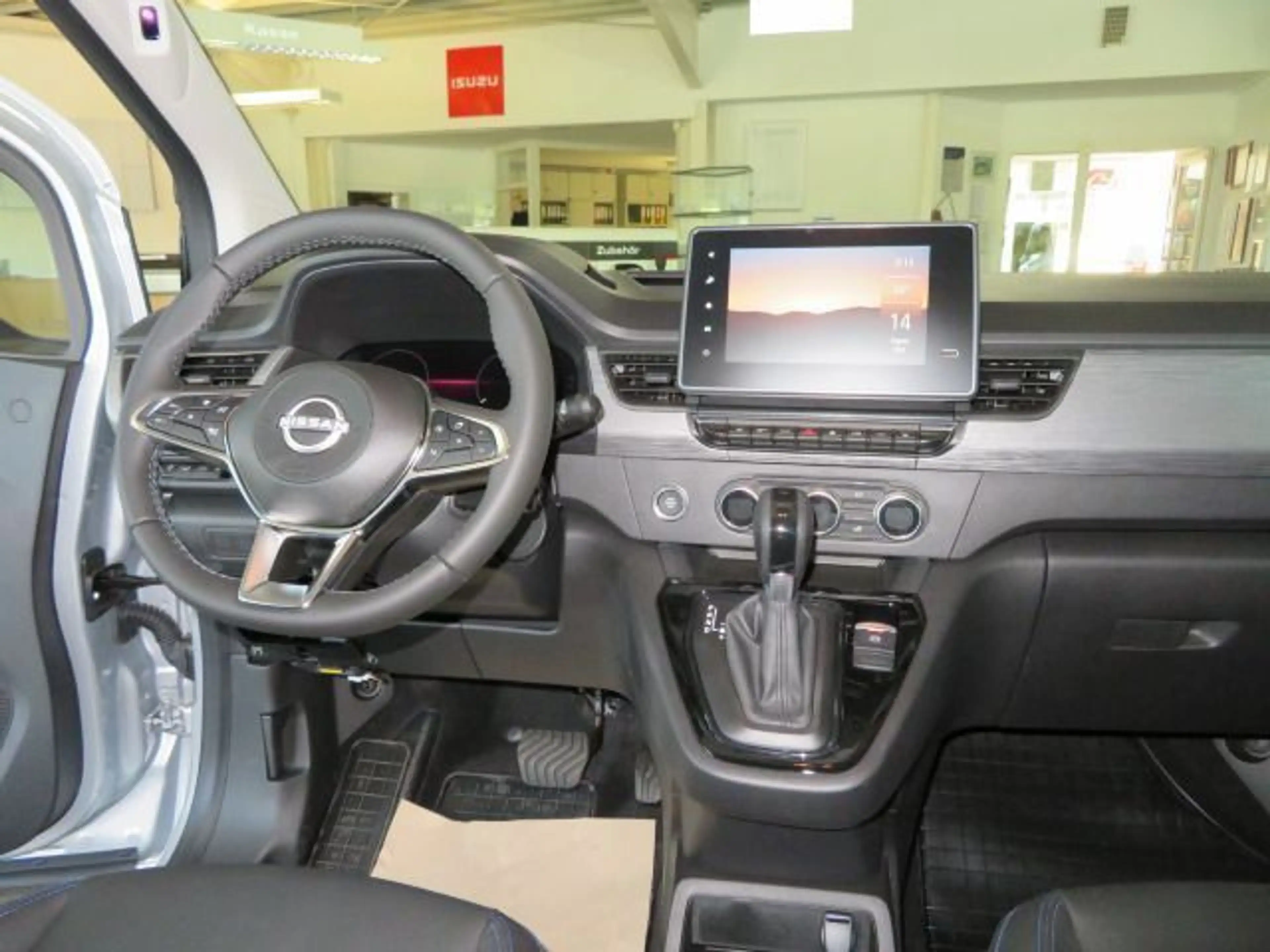 Nissan Townstar Kombi L1 Tekna,Automatik,Metallik u.v.m — photo 12