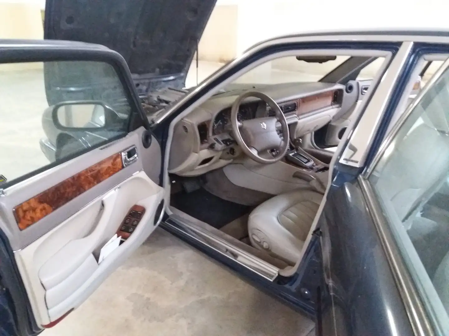 Jaguar X300 sovereign Modrá - 2