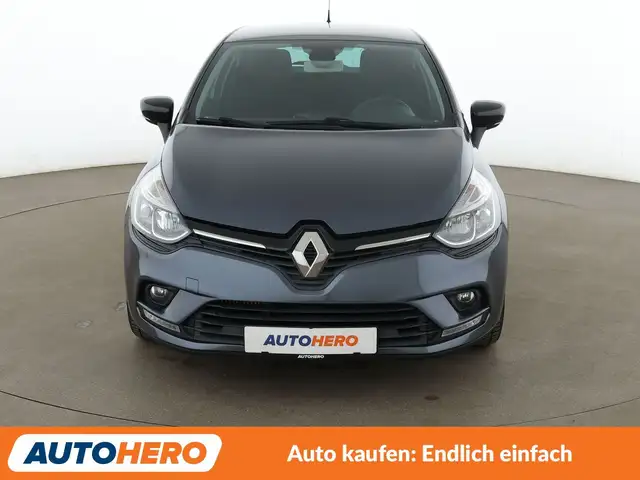 Renault Clio view 9