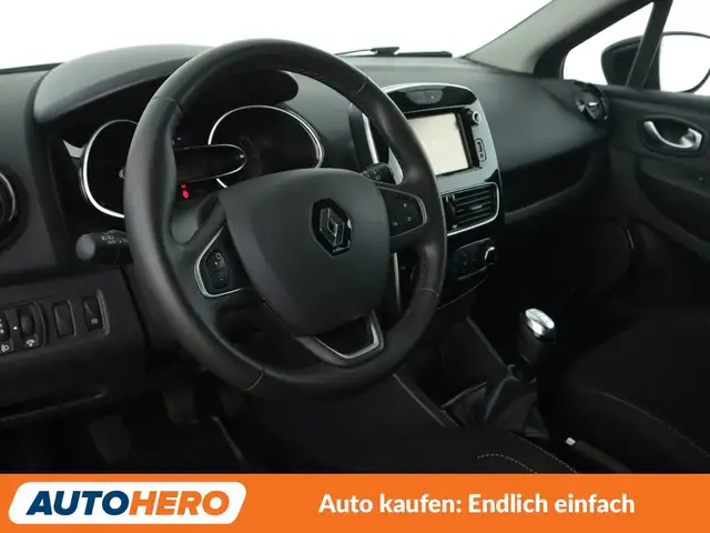 Renault Clio view 11