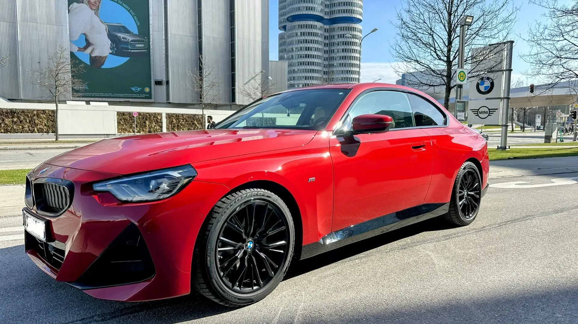 BMW 220 220i Coupe Aut. M Sport Panoramadach 18“ Rojo - 1