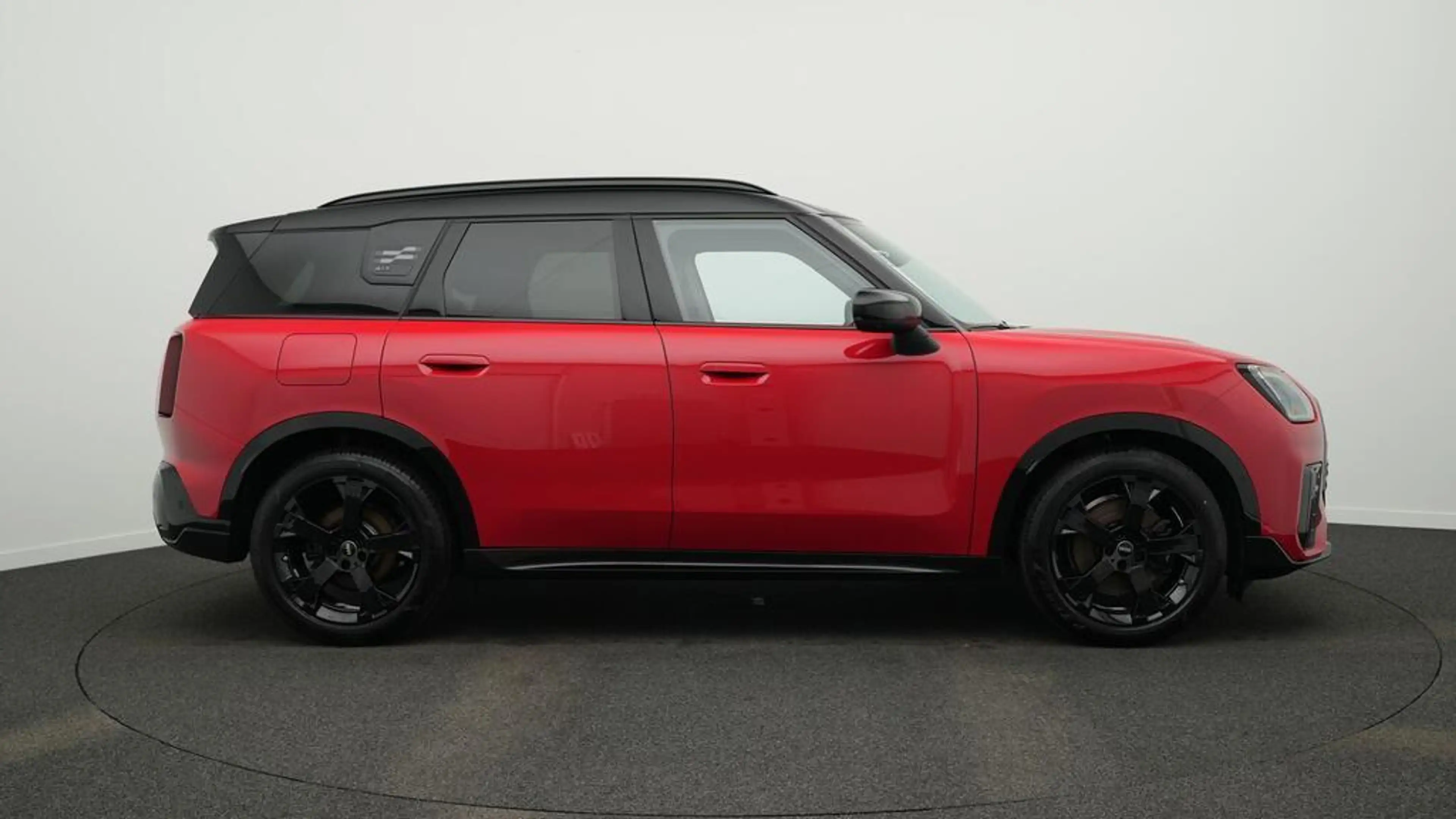 MINI Countryman S All4 John Cooper Works Trim — photo 2