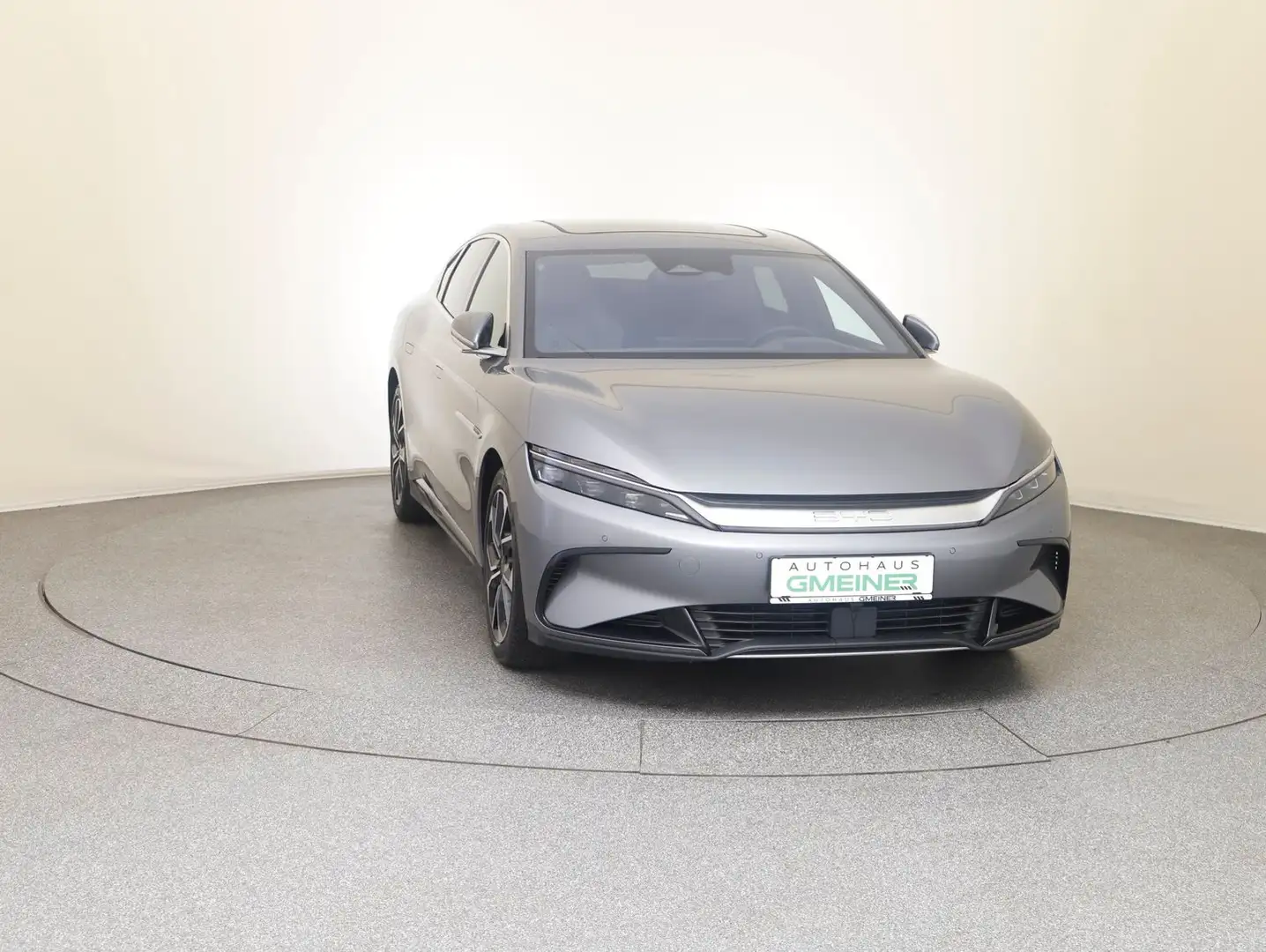BYD Han 380 kW AWD Executive Grau - 2