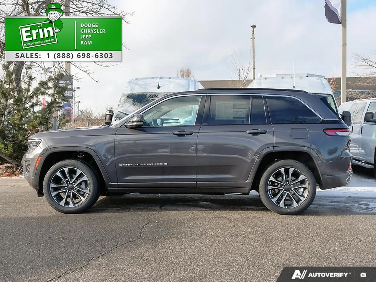 Jeep Grand Cherokee снимка Jeep Grand Cherokee