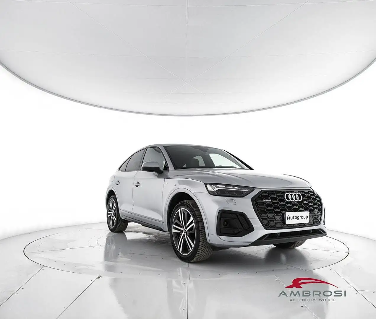 Audi Q5 40 2.0 tdi mhev 12V S line Plus quattro s-tronic 2 Argento - 2