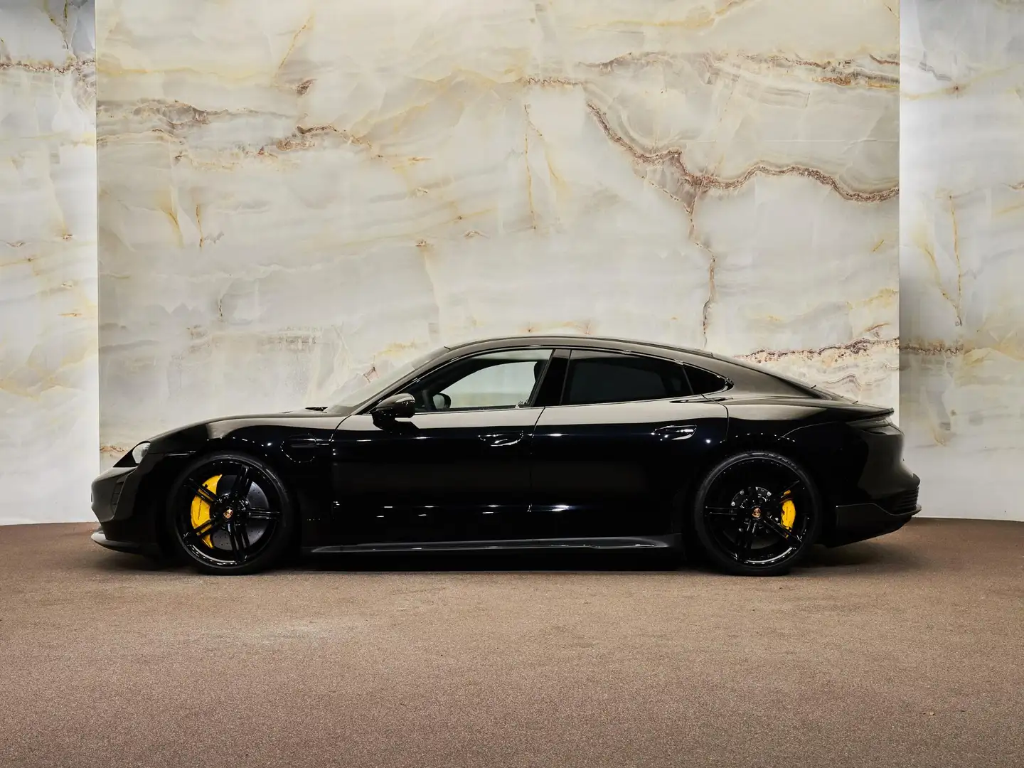Porsche Taycan Turbo S, PCCB, PDCC, SportDesign, carbon, pano, Bu Schwarz - 2