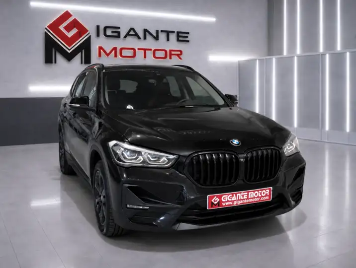 BMW X1 sDrive18i 2021