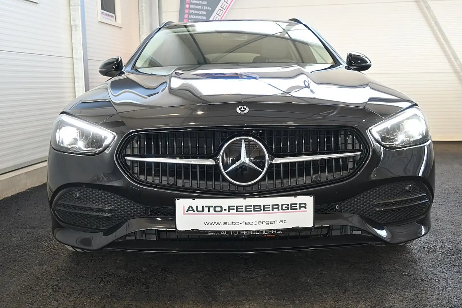 Mercedes-Benz C 300 e T PHEV 25,4kWh Aut. ACC,LED,Navi,Sportsitze Schwarz - 2