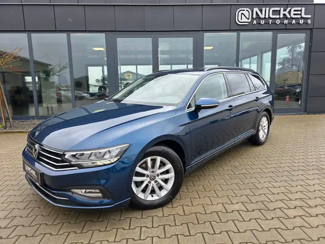 Volkswagen Passat Variant Passat Var. Business*Led*Kamera*Pano*Massage*ACC