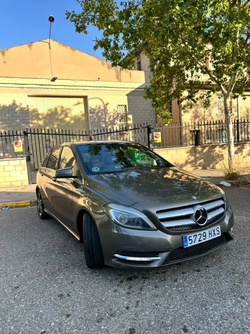 Mercedes-Benz B 180 CDI 7G-DCT Marrón - 2