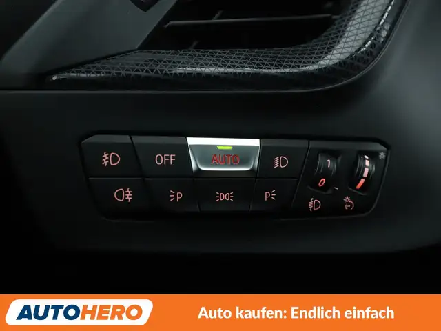 BMW 1 Series view 26