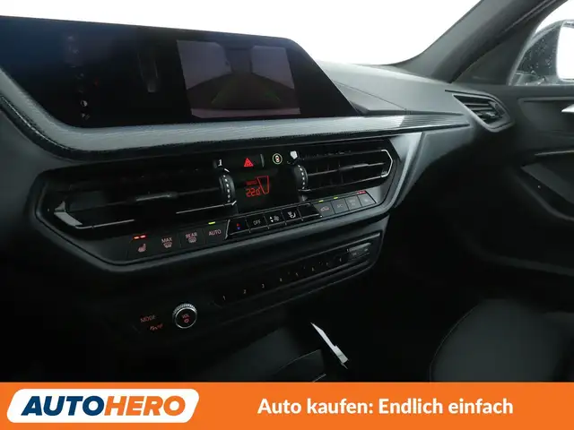 BMW 1 Series view 29