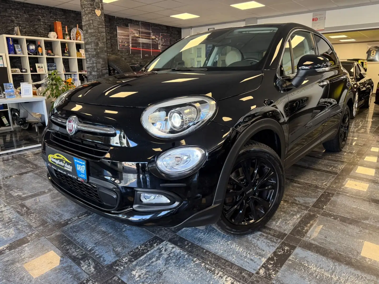 Fiat 500X Lounge*Leder*Navi*LED Scheinwerfer*Kamera Schwarz - 1