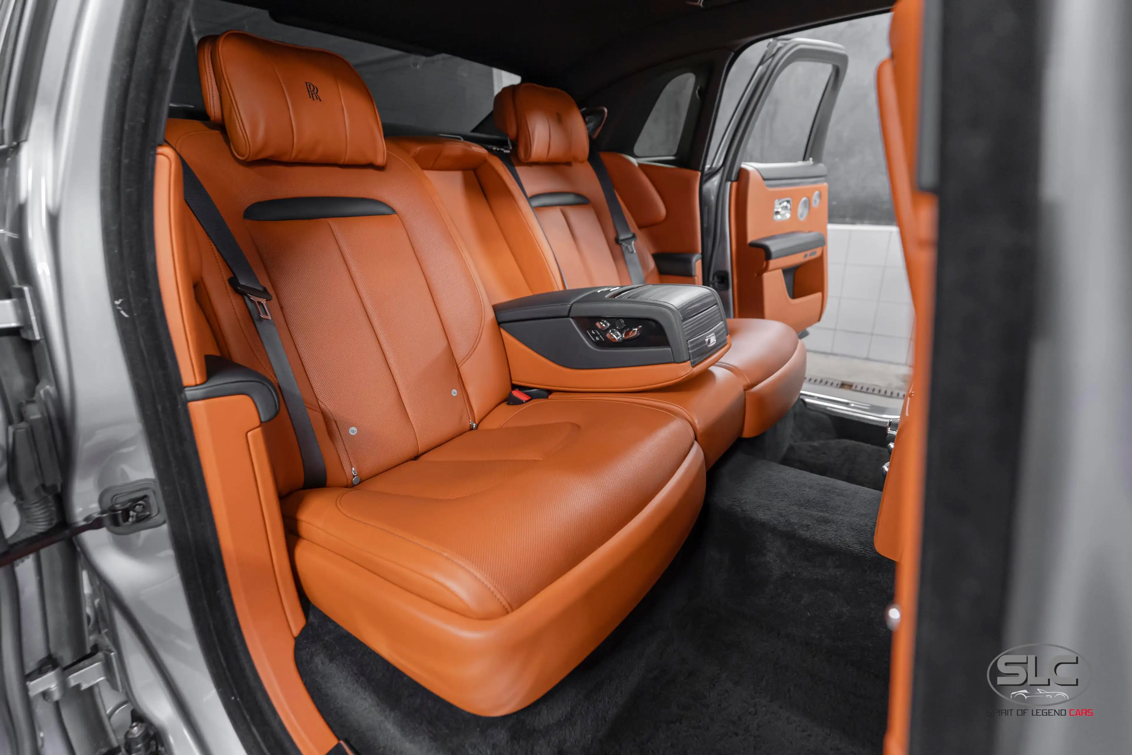 Rolls-Royce Ghost Belgian Car - TwoTone - Starlight - Full RR History — photo 13