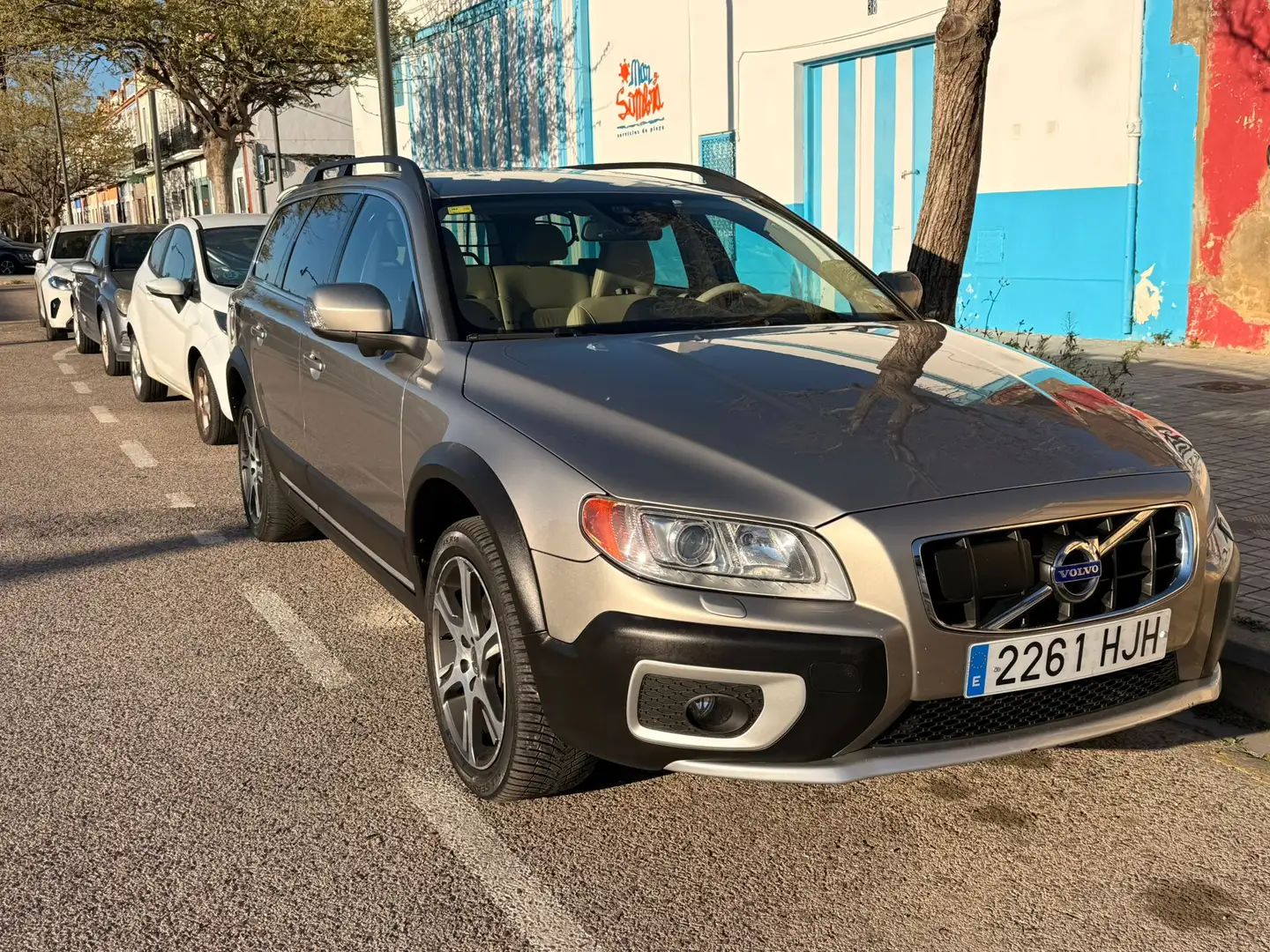Volvo XC70 XC70 D5 Summum Aut. AWD 215 Summum Plateado - 1
