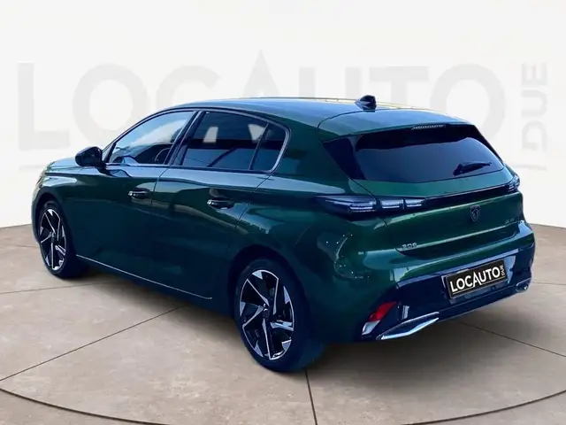 Peugeot 308 view 5