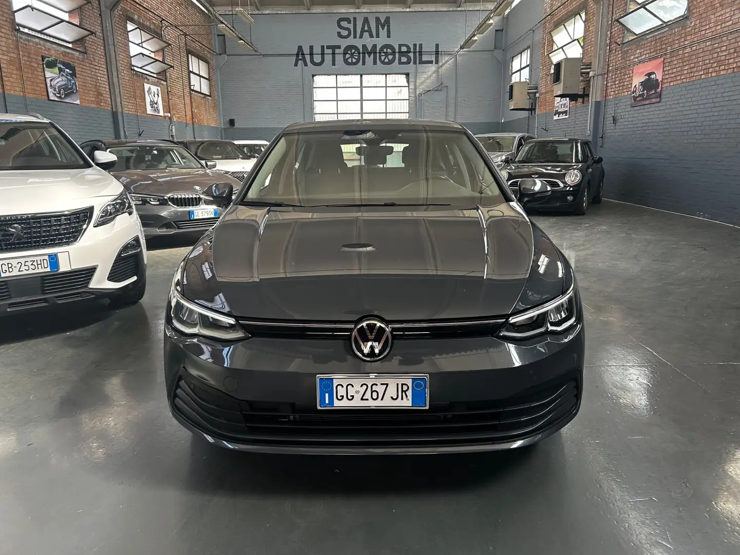 Volkswagen Golf 2.0 TDI 115 CV SCR Life Grigio - 1