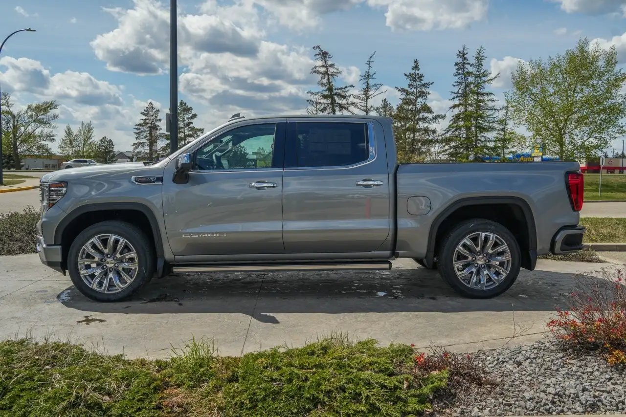 GMC Sierra 1500 снимка GMC Sierra 1500
