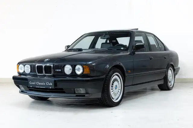 BMW M5 5-serie Original Mileage - Fully documented histor