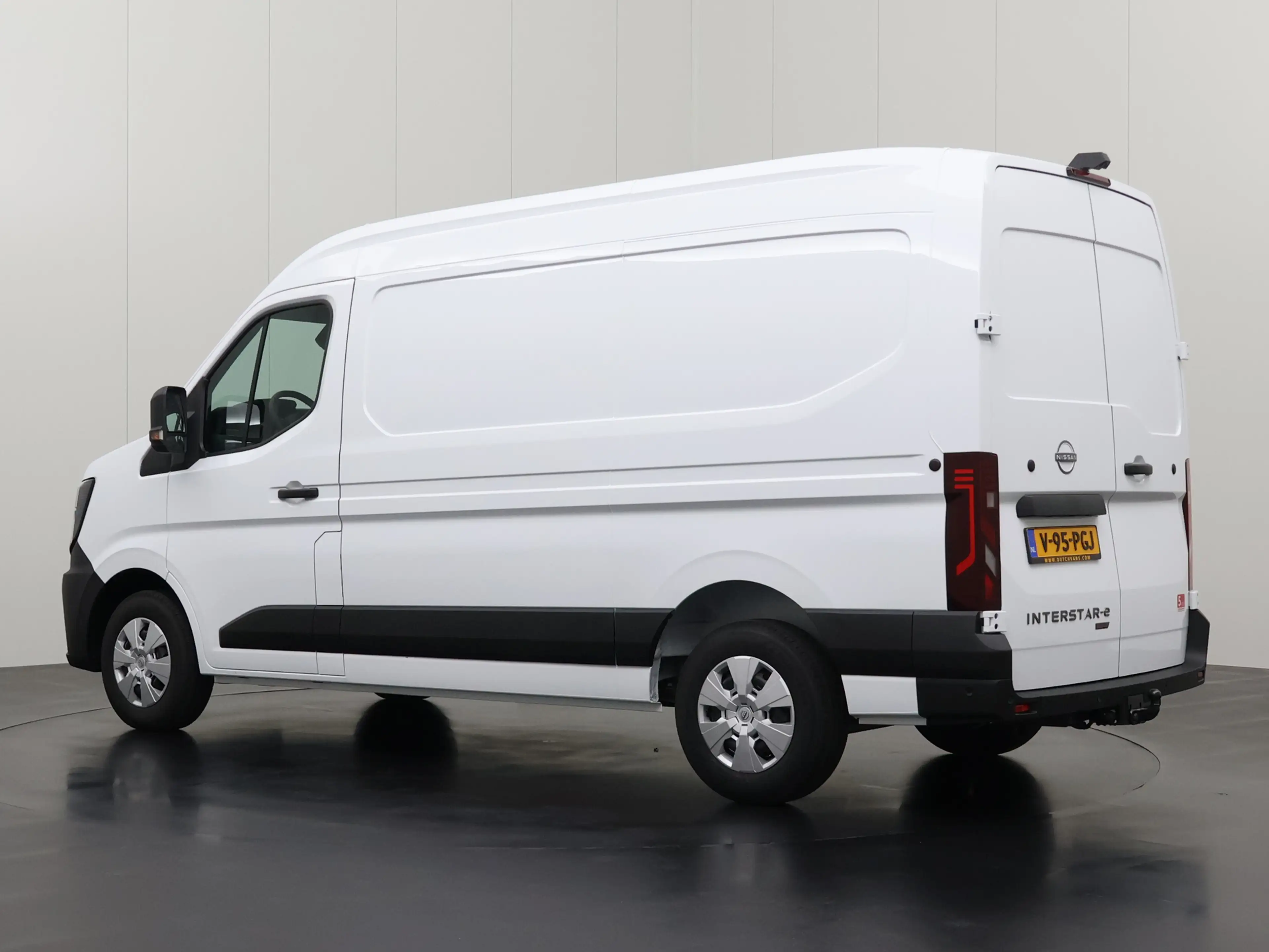 Nissan Interstar L2H2 Limited 87 kWh | Trekhaak 2500Kg | Airco | Cr — photo 6