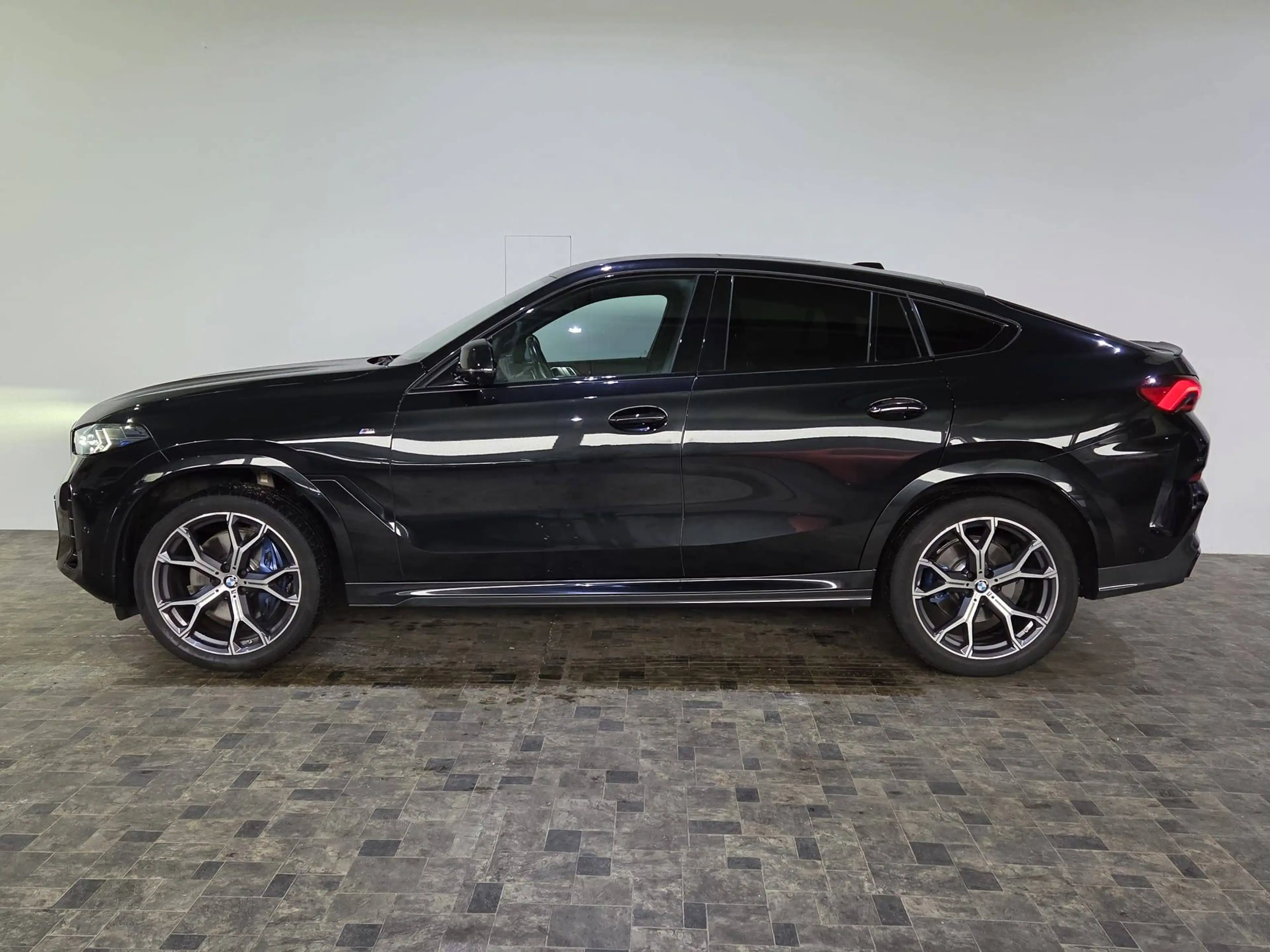 BMW X6 30 d xDrive M Sport Pro, Pano, AHK, Face-Lift — photo 6