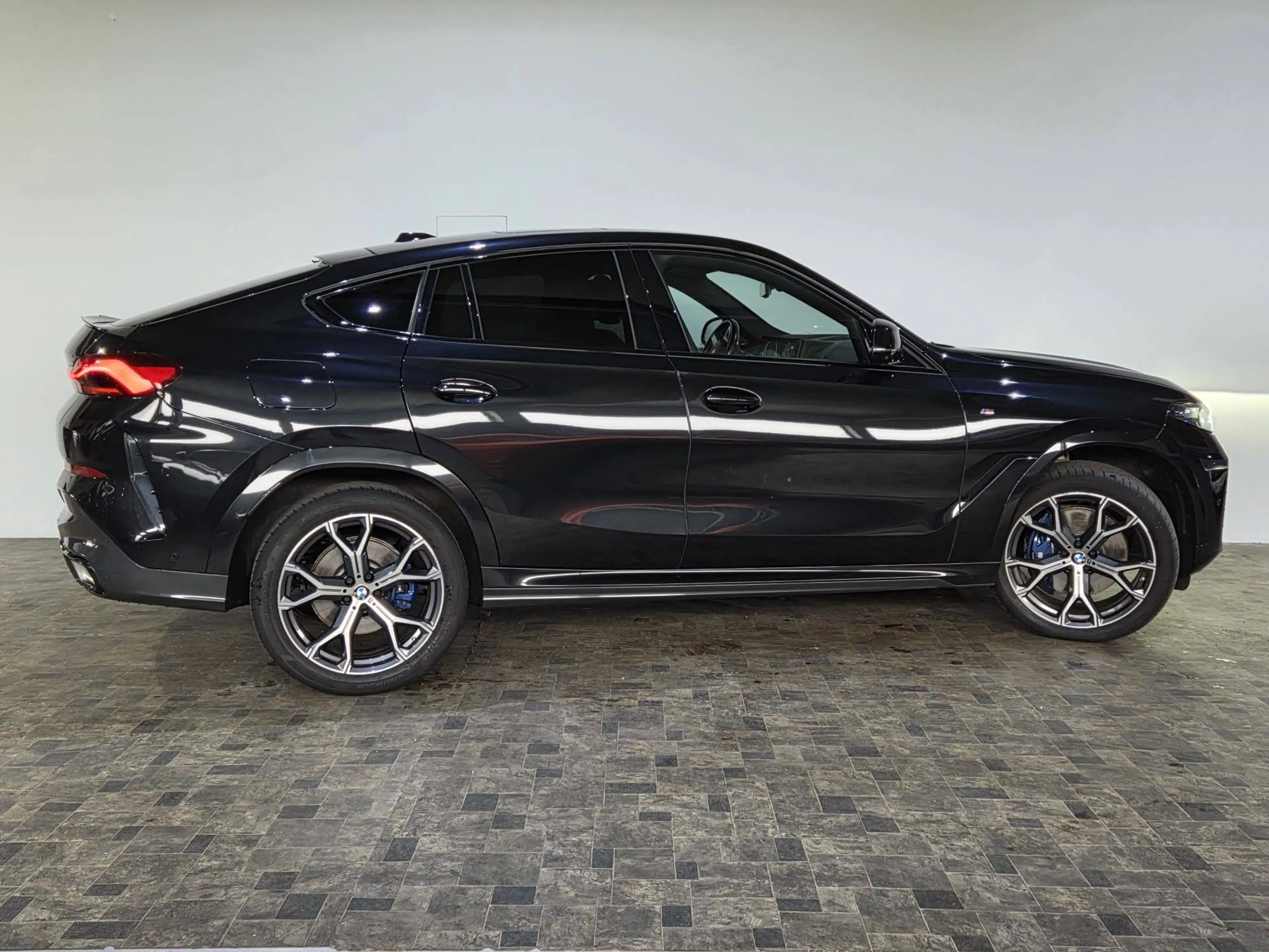 BMW X6 30 d xDrive M Sport Pro, Pano, AHK, Face-Lift — photo 8