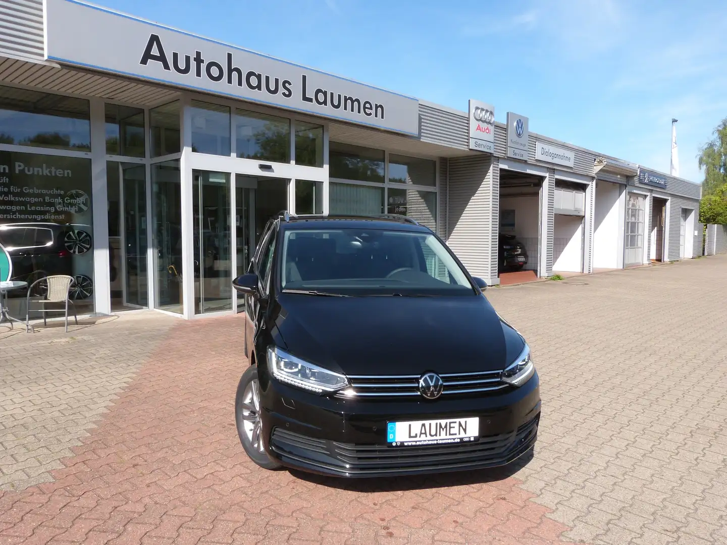 Volkswagen Touran 1.5 TSI DSG Comfortline 7-Sitzer AHK CAM Navi ACC Schwarz - 1