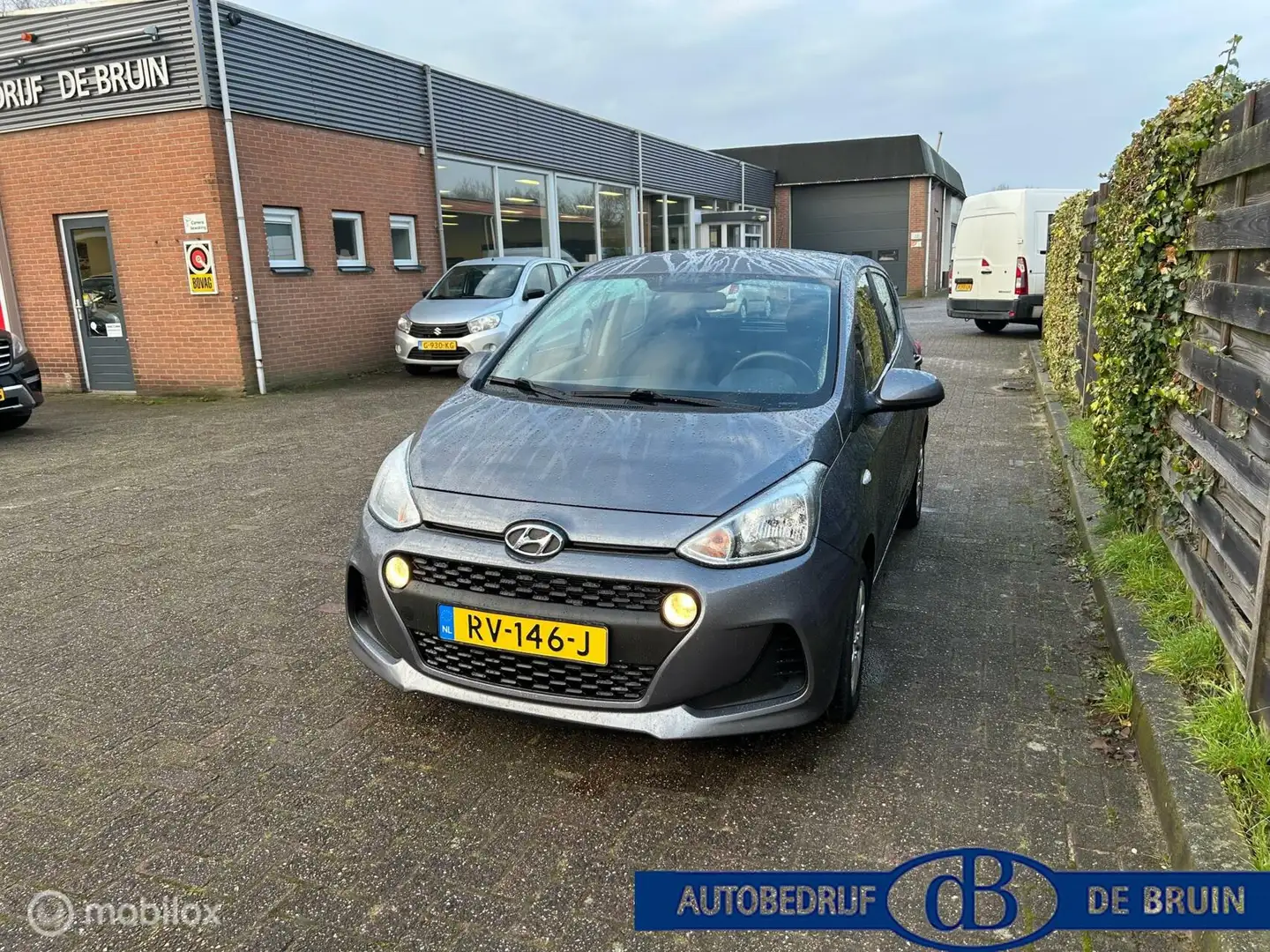 Hyundai i10 1.0i Comfort Airco Grijs - 2