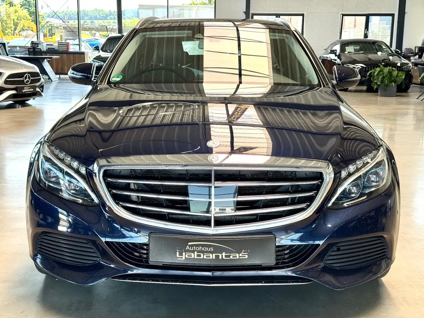Mercedes-Benz C 350 e DISTRONIC+ Kamera Pano AIRMATICKEYLESS-GO IHC+ Blau - 2