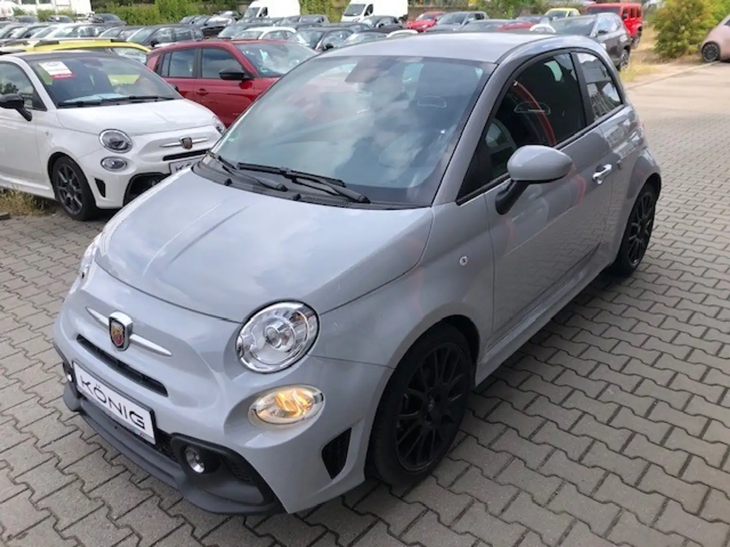 Abarth 595 595 1.4 T-Jet 165PS Automatik Grau - 1