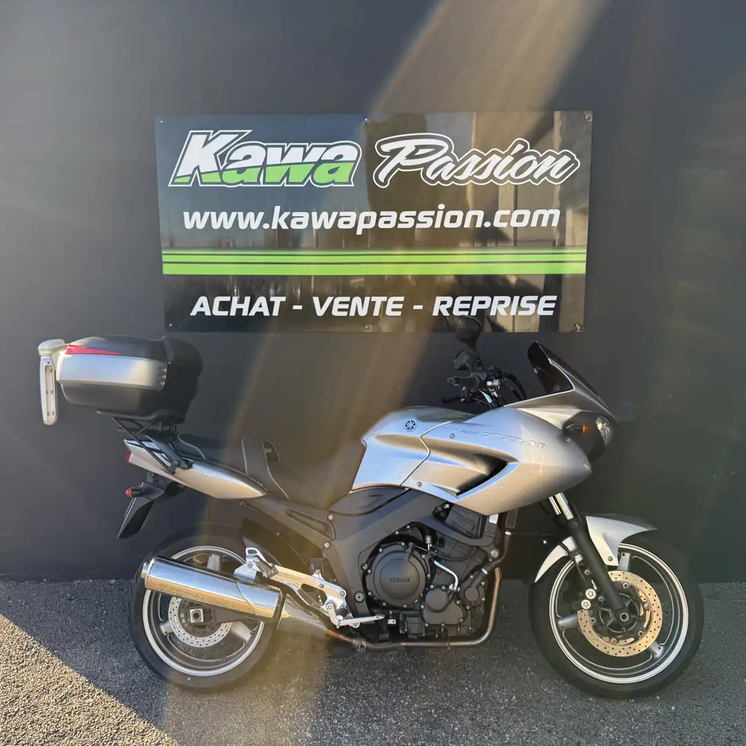 Yamaha TDM 900 Grau - 2