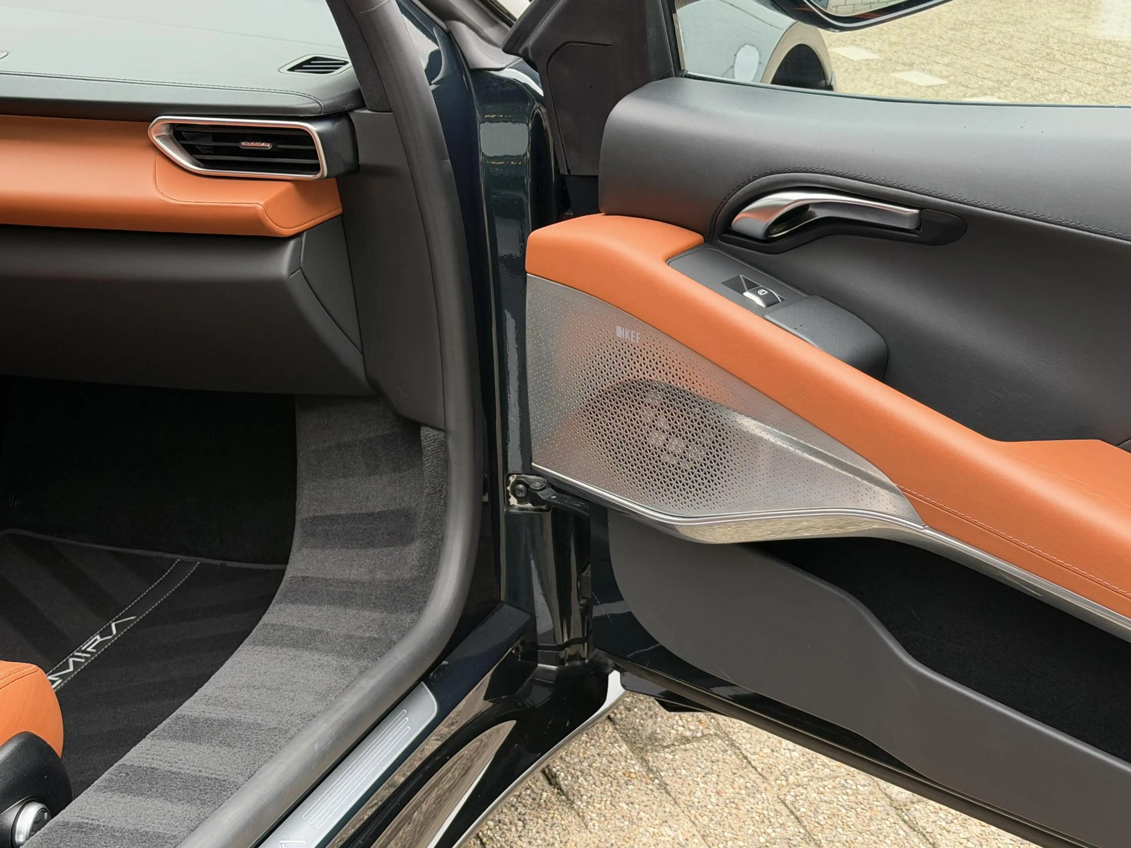 Lotus Emira 2.0 i4 First Edition | NL-Auto/Alcantara/KEF Premi — photo 24