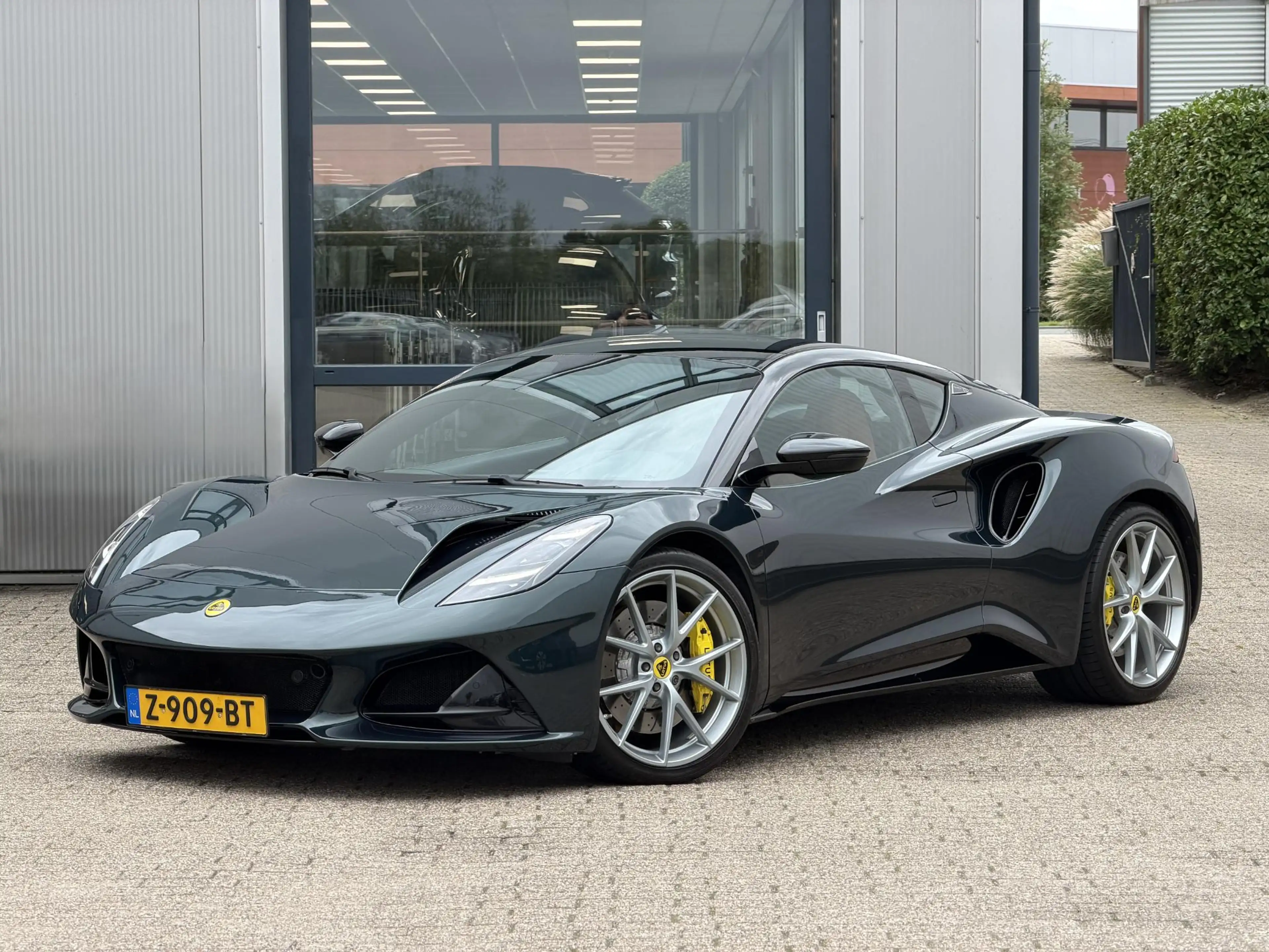 Lotus Emira 2.0 i4 First Edition | NL-Auto/Alcantara/KEF Premi — photo 50