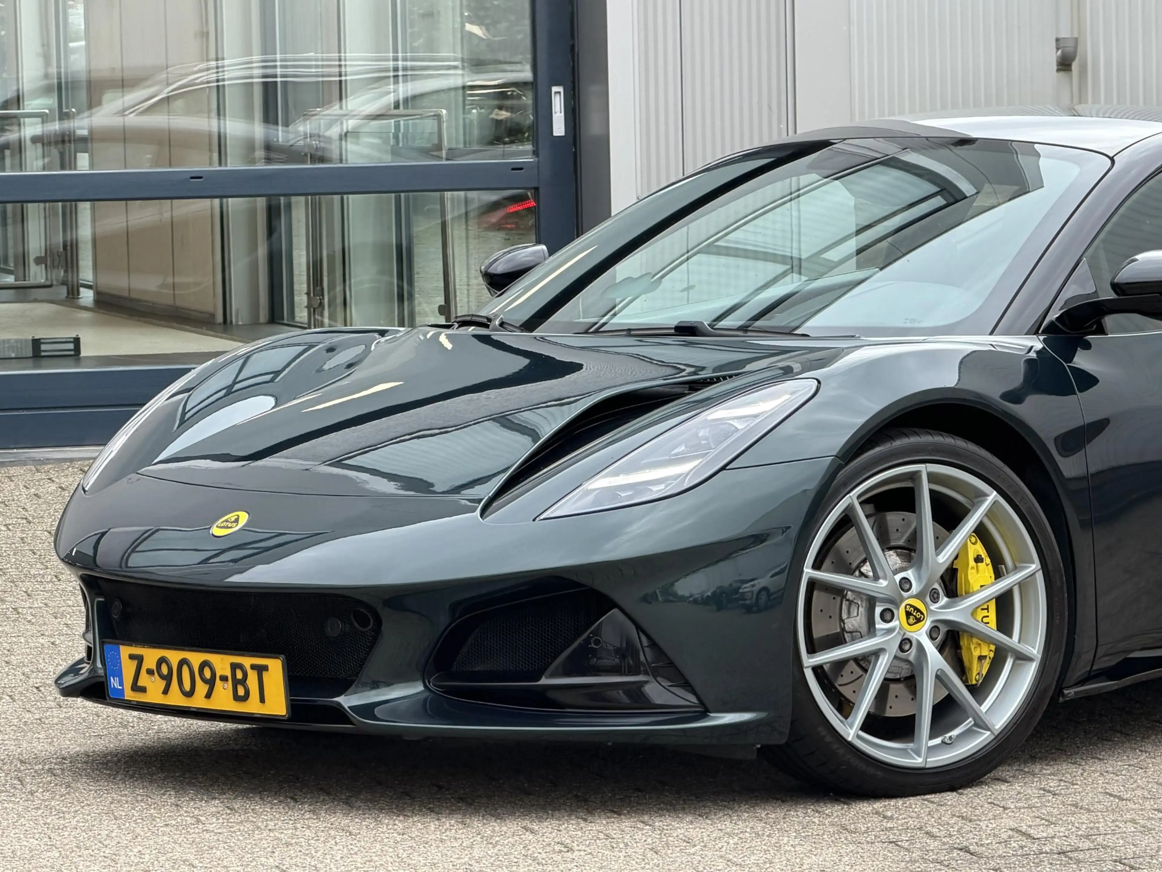 Lotus Emira 2.0 i4 First Edition | NL-Auto/Alcantara/KEF Premi — photo 33