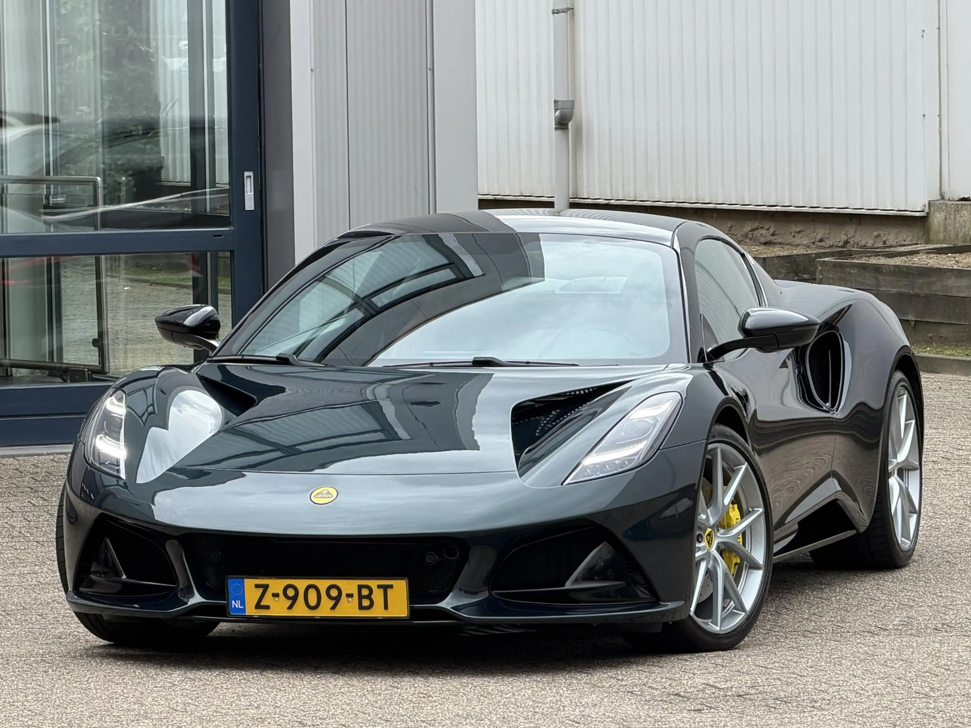 Lotus Emira 2.0 i4 First Edition | NL-Auto/Alcantara/KEF Premi — photo 5