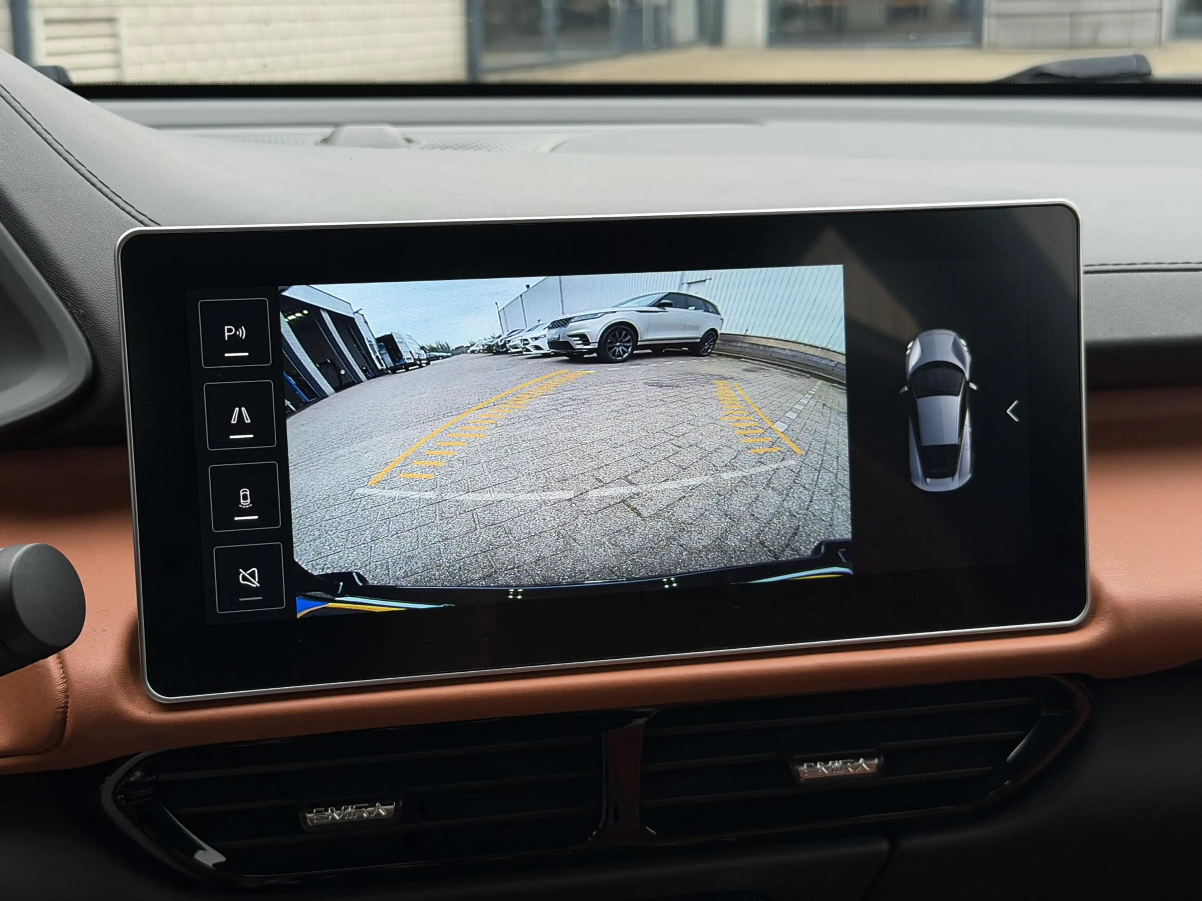 Lotus Emira 2.0 i4 First Edition | NL-Auto/Alcantara/KEF Premi — photo 39