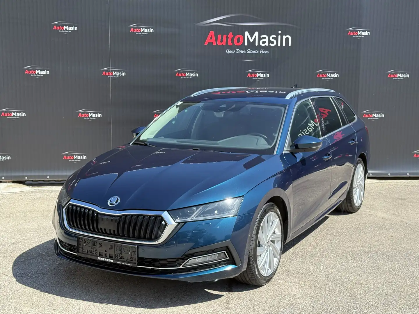 Skoda Octavia Combi 1.5 TSI Style Bleu - 1