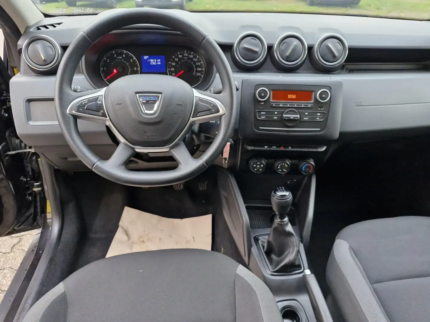 Dacia Duster II 1.6 SCe 115 Essential 2WD Schwarz - 2