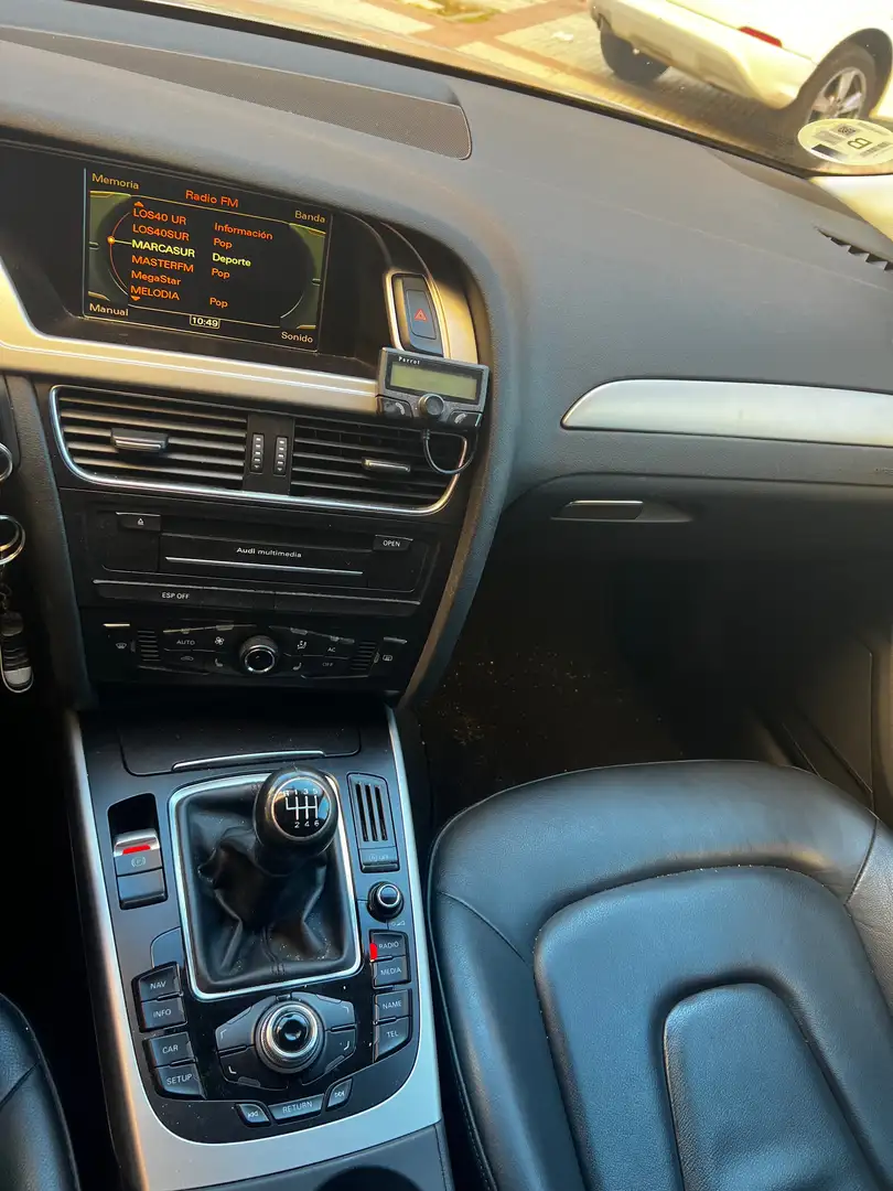 Audi A4 A4 2.0TDIe DPF 136 Plateado - 1