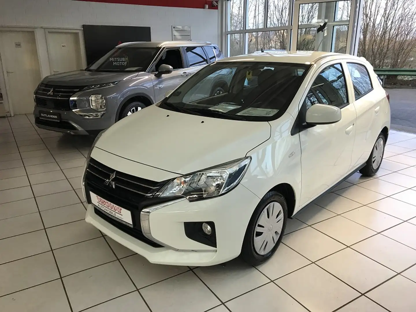 Mitsubishi Space Star Select 1,2 l MIVEC Select Weiß - 1