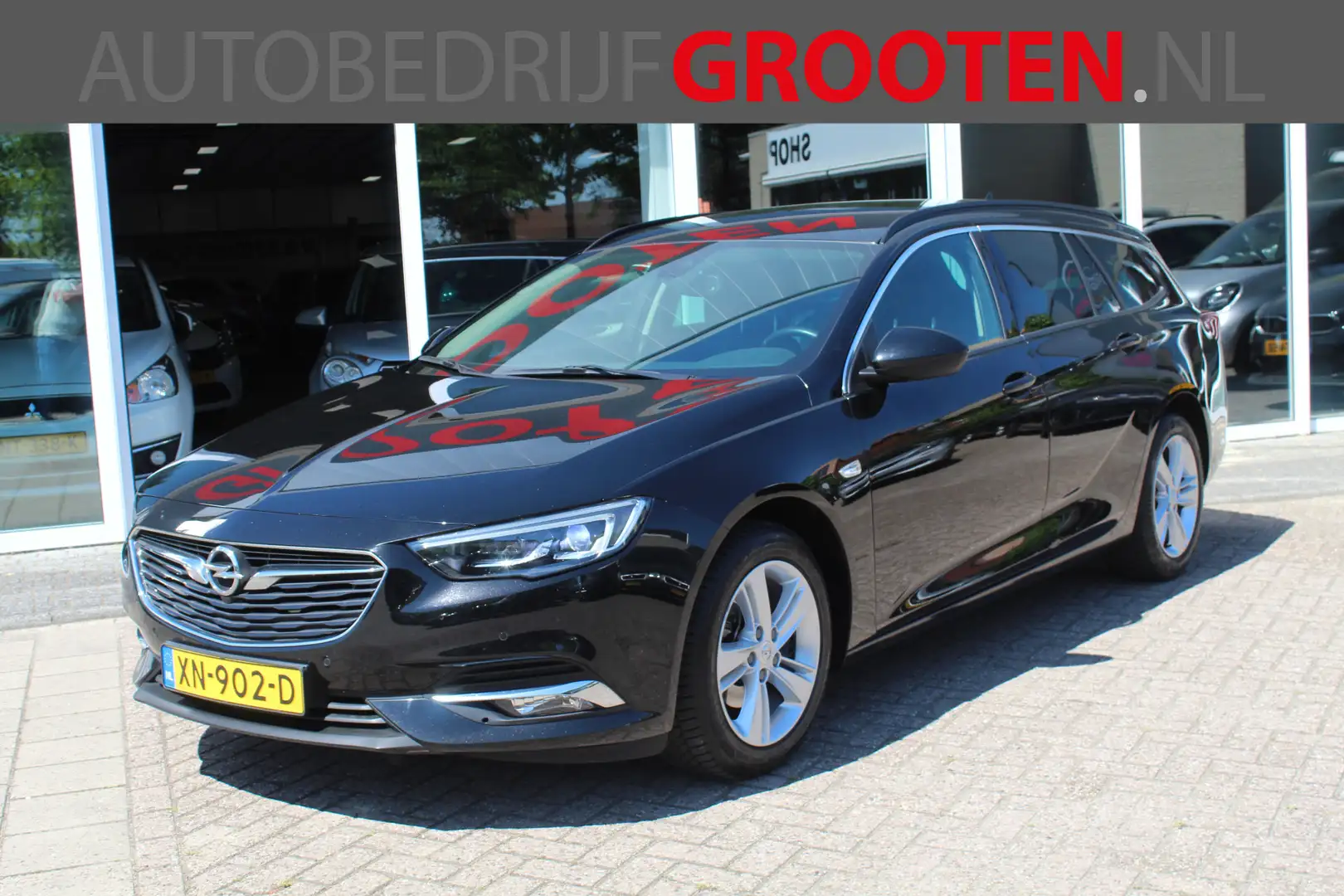 Opel Insignia Sports Tourer 1.5 Turbo Business Zwart - 1