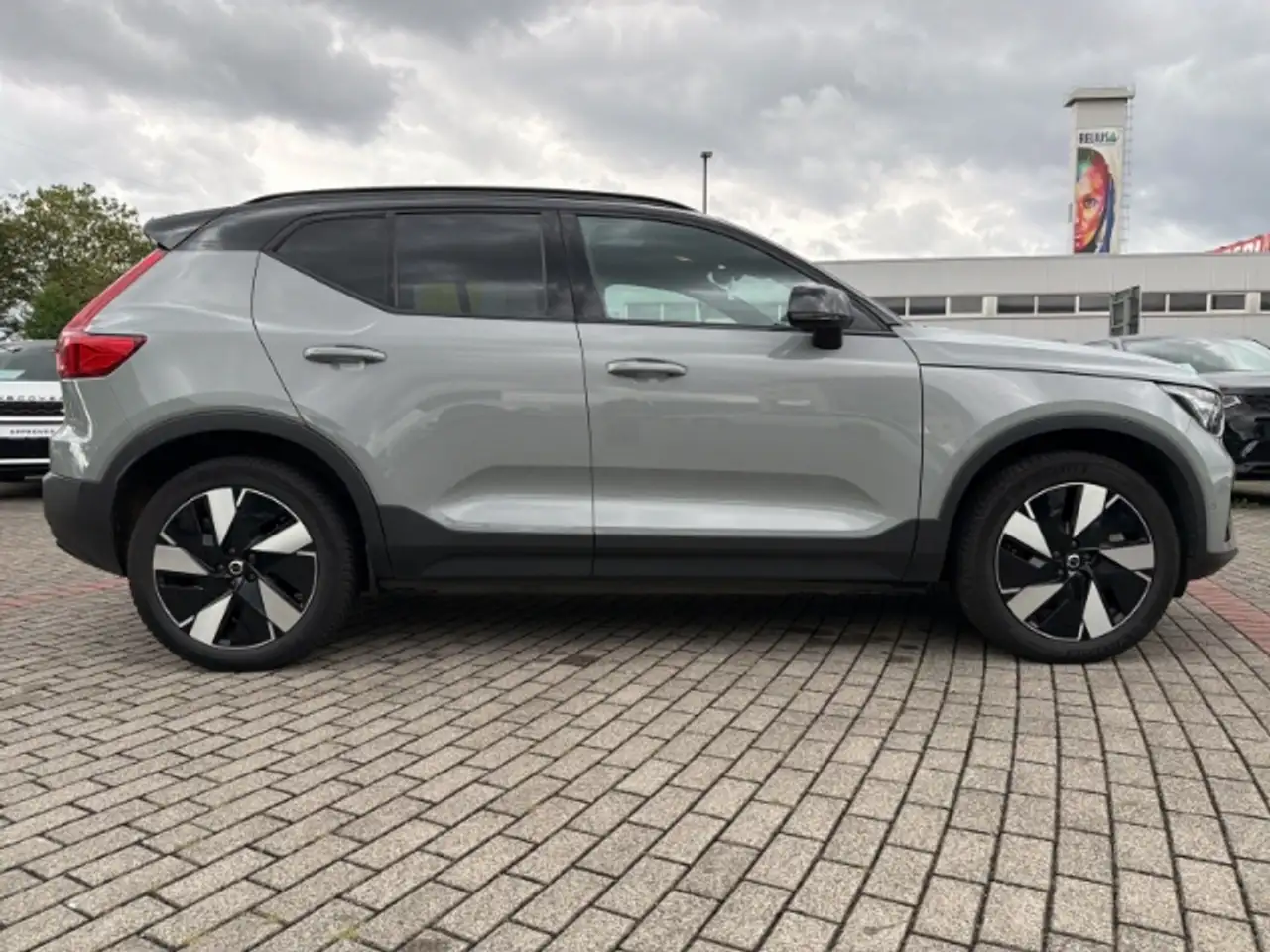 Volvo XC40 Ultimate Electric AWD 19''LM Standhz AHK Wärmepump, миниатюра 17